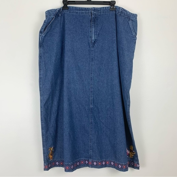 VTG DISNEY STORE Denim Embroidered Winnie the Pooh Long Skirt Size 3X - Picture 1 of 7